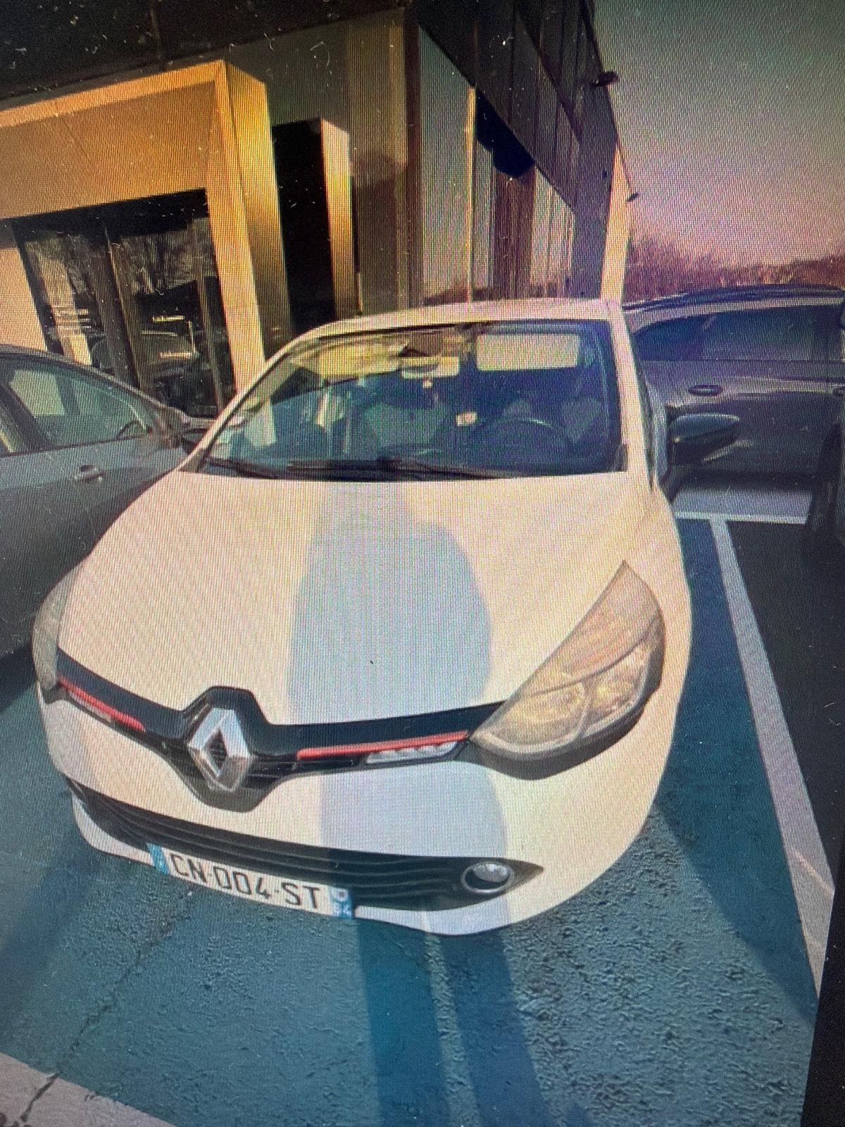 RENAULT Clio IV DCI 90 Energy Eco2 Dynamique Clio IV DCI 90 Energy Eco2 Dynamique - 2012 - photo 1